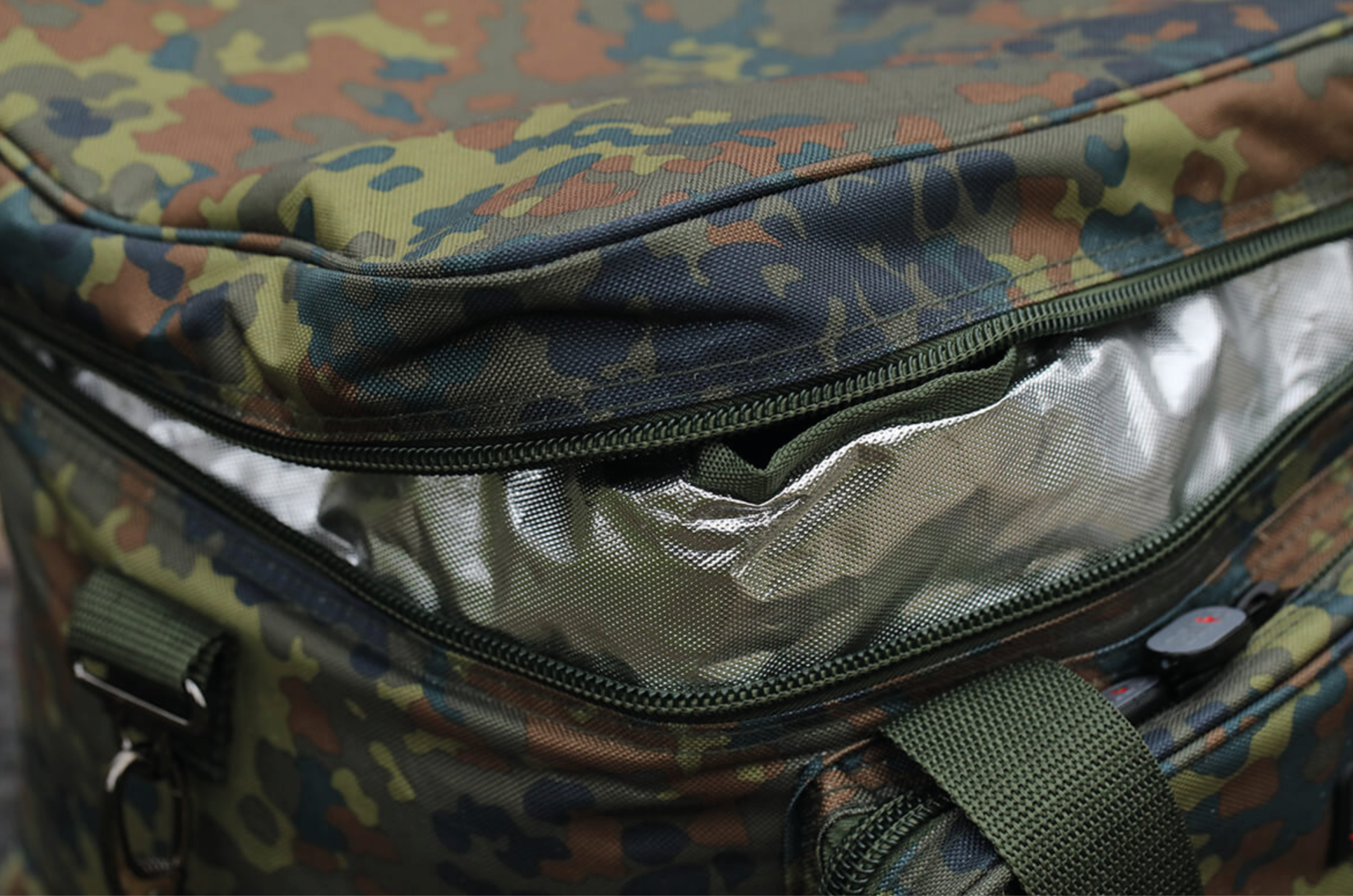 Forge Tackle FTR Camo Bait Bag Forge Tackle FTR Camo Bait Bag