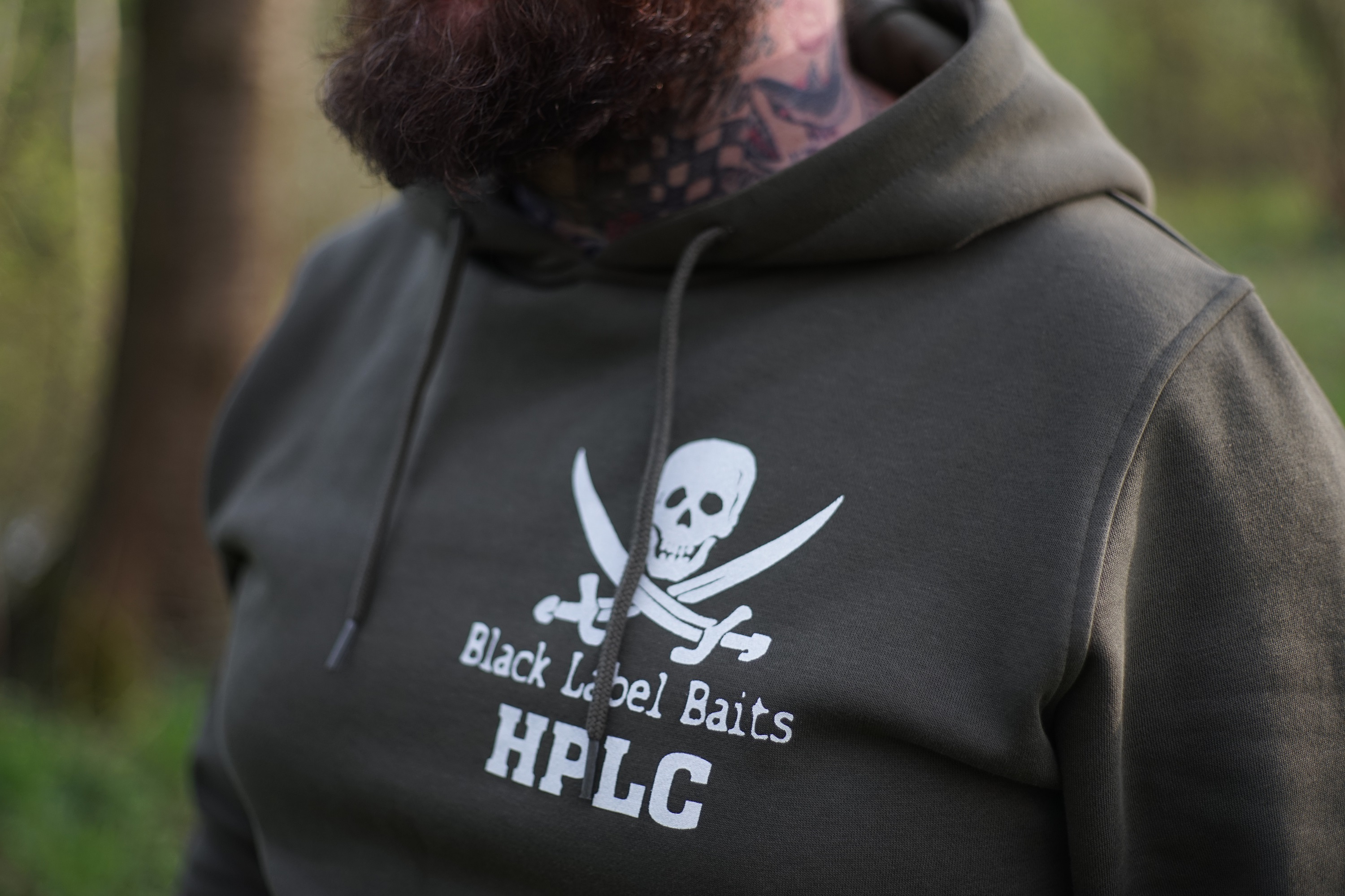 "HATE PEOPLE LOVE CARPS" Hoodie - olive