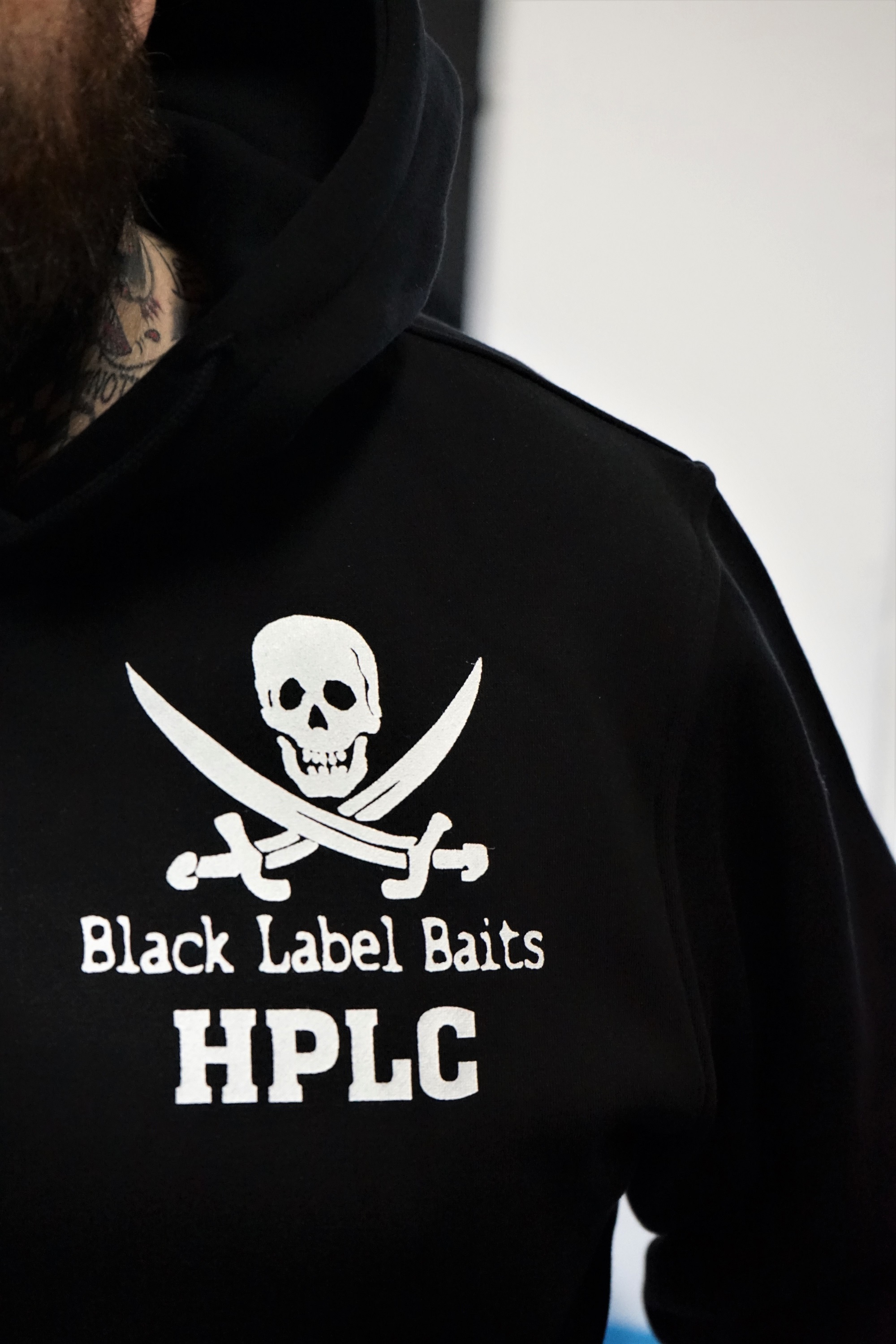 "HATE PEOPLE LOVE CARPS" Hoodie - schwarz