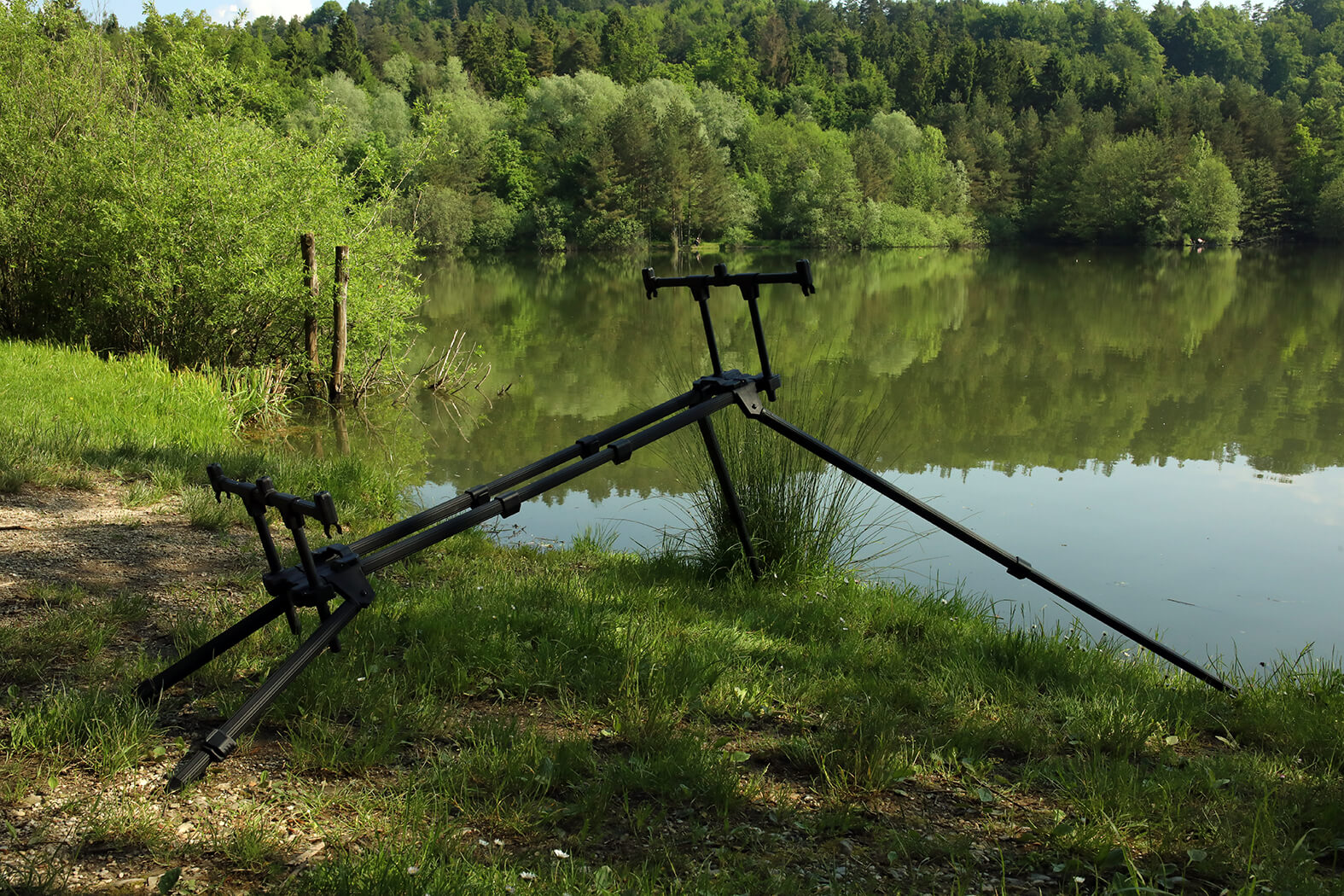 Forge Z3 Big Waters Rod Pod