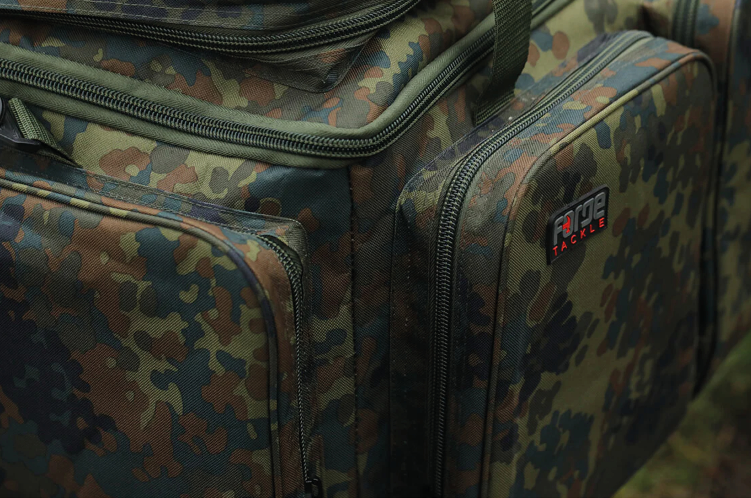 Forge Tackle FTR Camo Carryall Bag XL