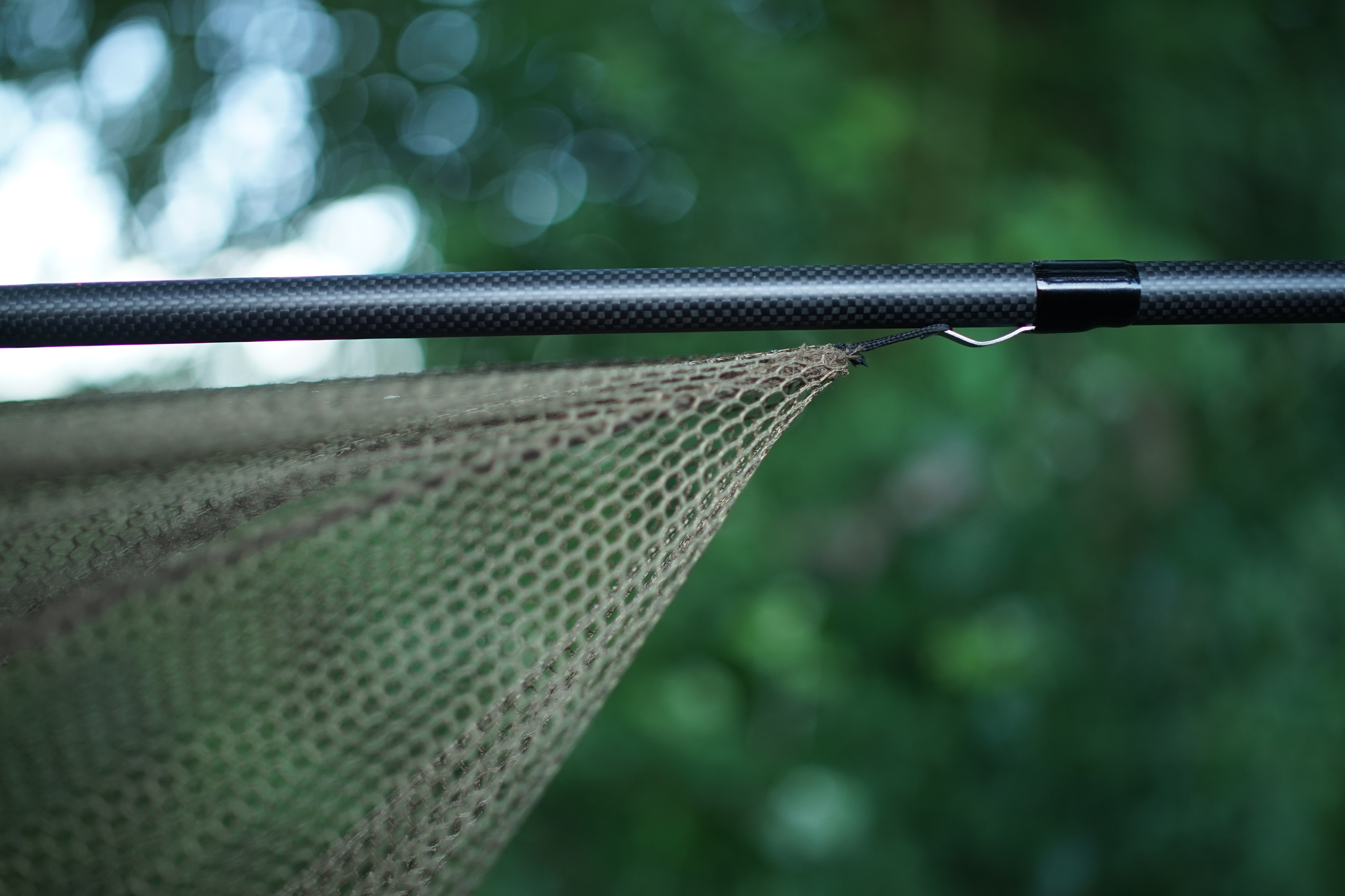 Forge Tackle Class Landing Net Olive 2 sec. Handle